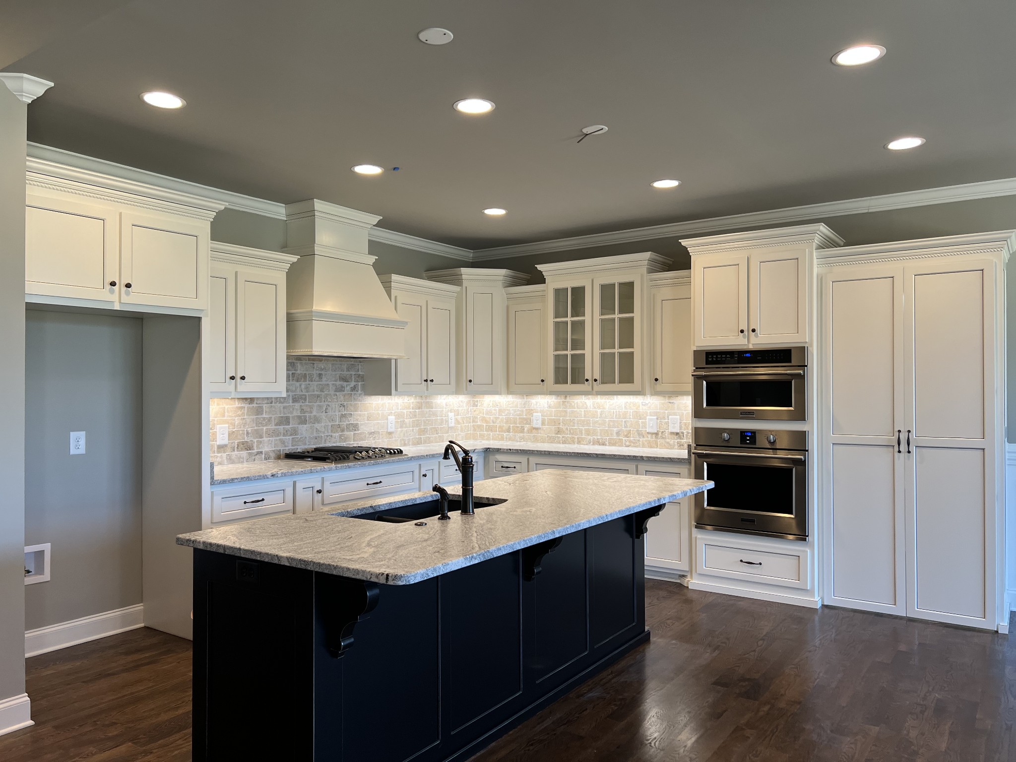 1063 Hideaway Road Columbia, TN 38401 - Photo 4 of 9