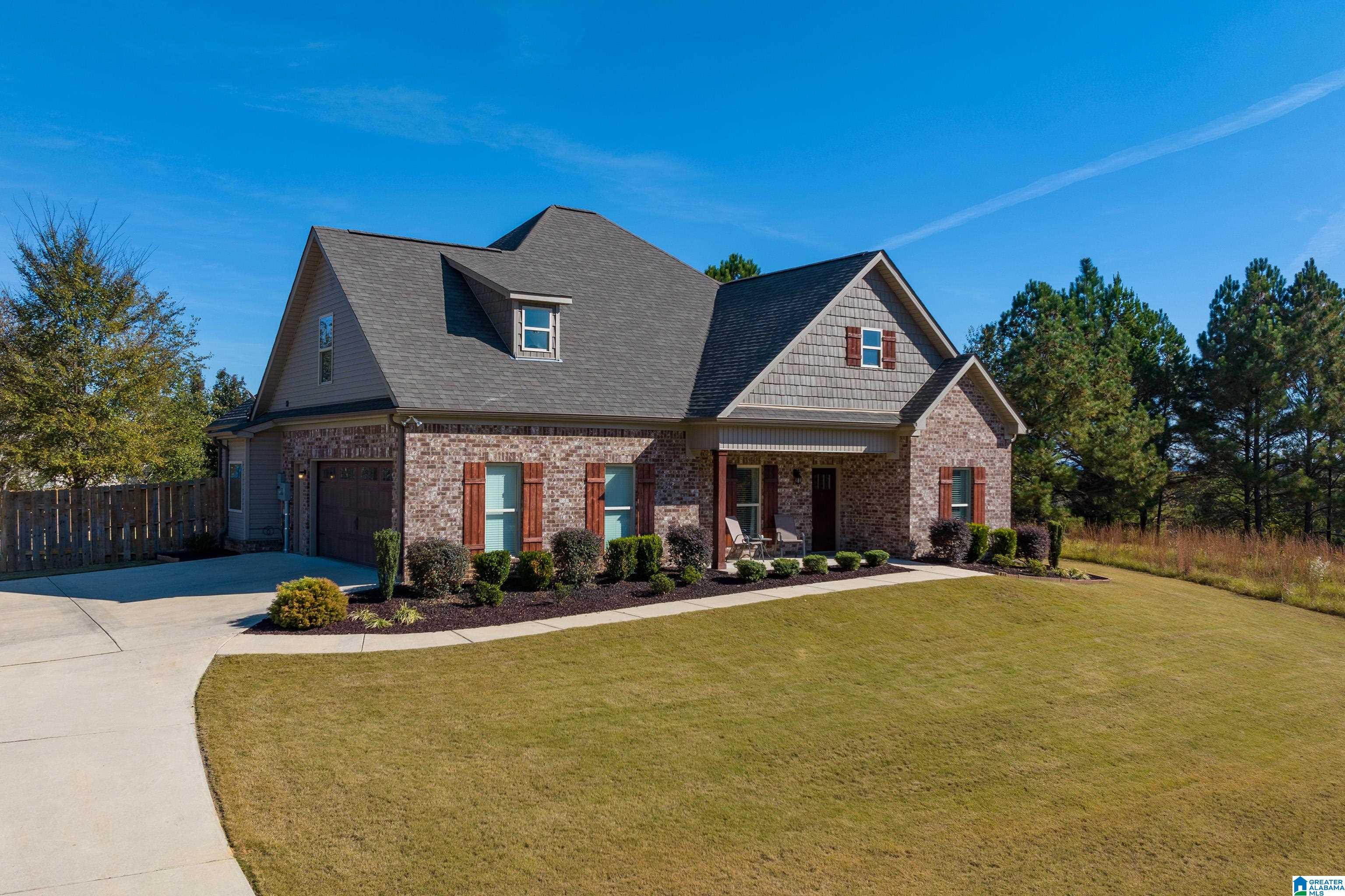 255 Cottage Court Springville, AL 35146 - Photo 2 of 23