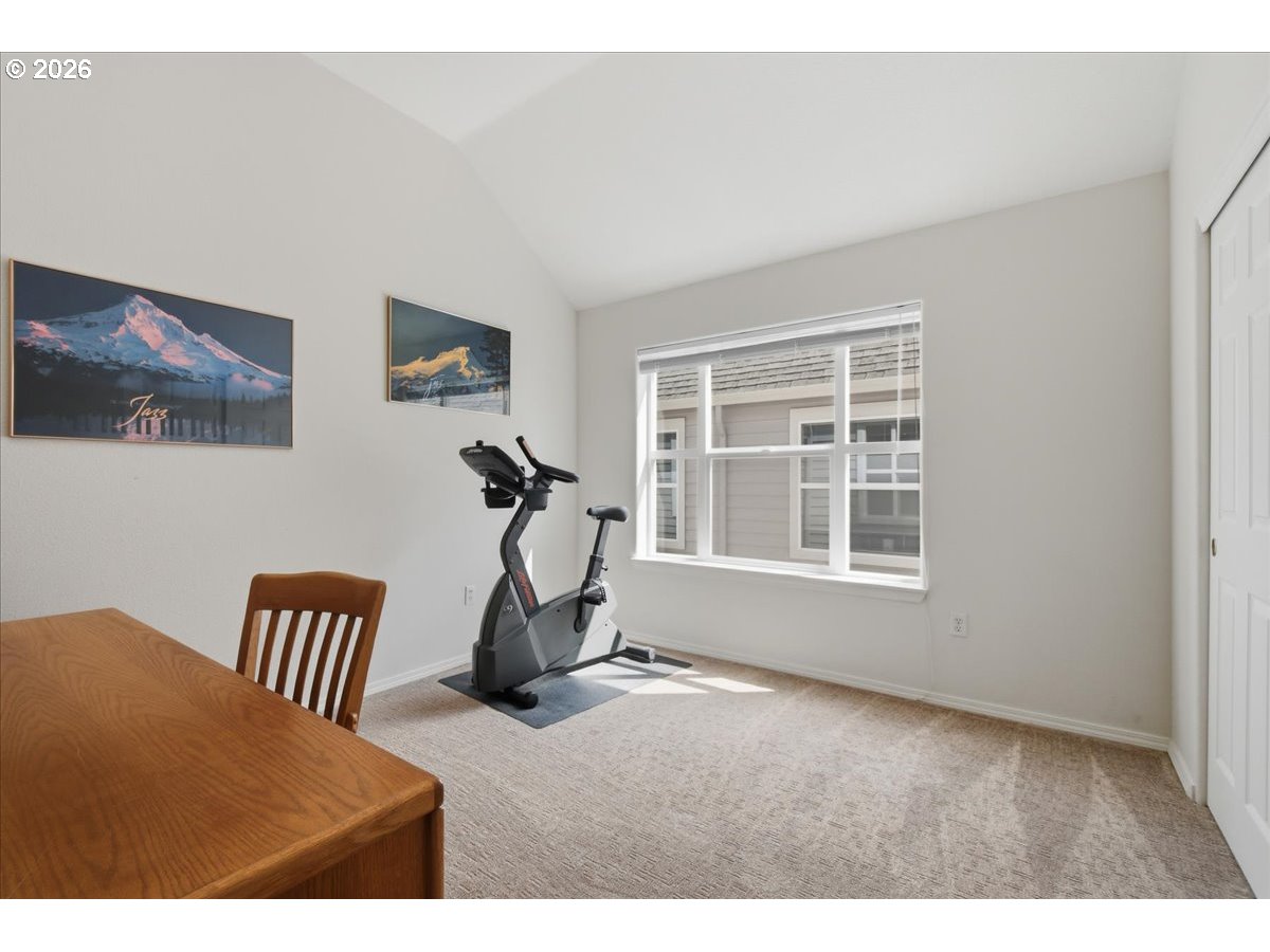 425 Northeast Roth Street Portland, OR 97211 - Photo 26 of 34 Gallery Image 26