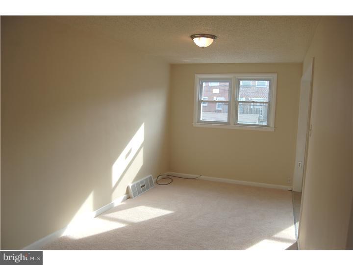 1919 Carter Road Folcroft, PA 19032 - Photo 5 of 19 Dining Room