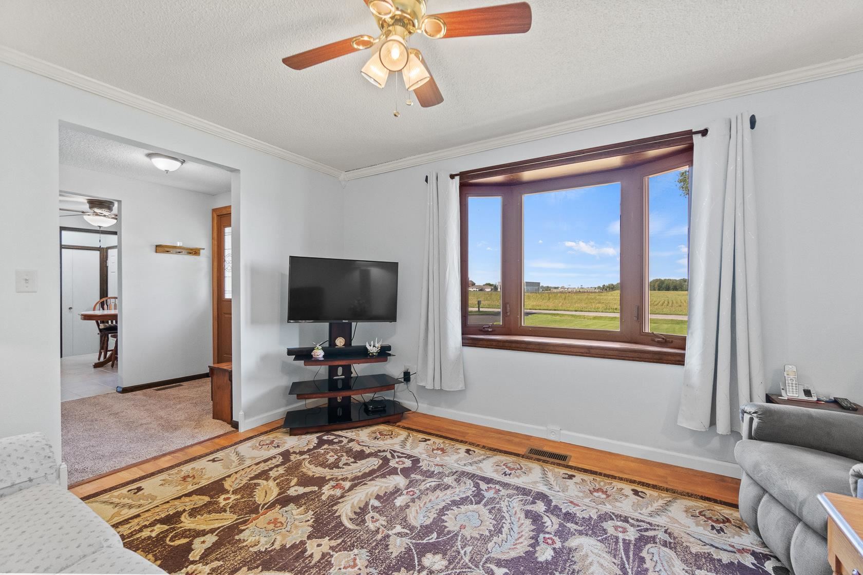 2209 Hamilton Road Fort Wayne, IN 46819 - Photo 4 of 29