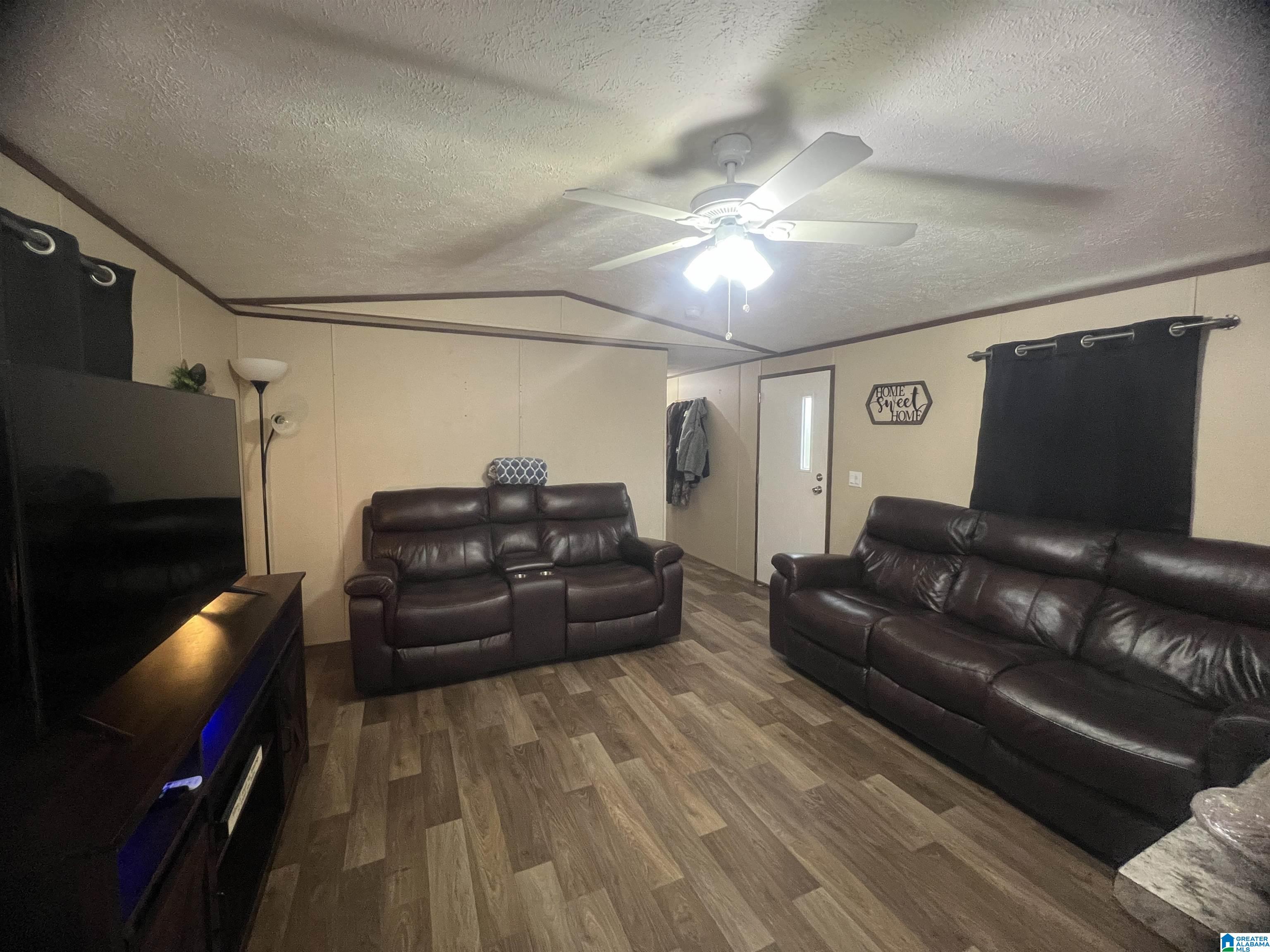 11970 Lost Road Berry, AL 35546 - Photo 3 of 32