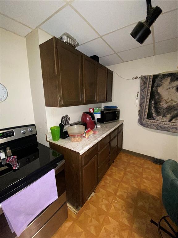 108 Munson Avenue McKees Rocks, PA 15136 - Photo 2 of 21 Gallery Image 2