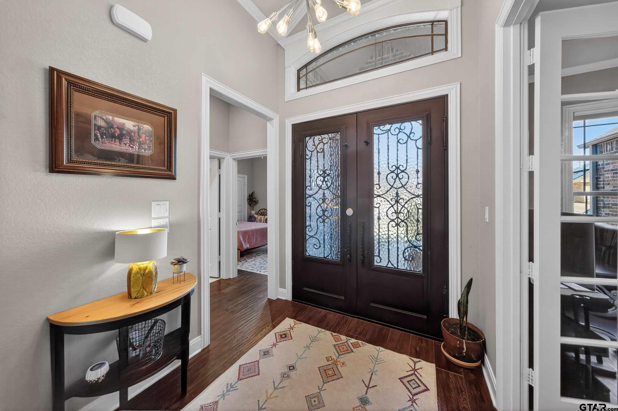 2202 Rana Park Flint, TX 75762 - Photo 13 of 47 a hallway with furniture and a window