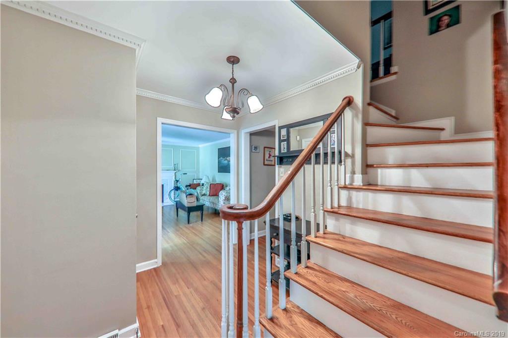 1200 Braeburn Road Charlotte, NC 28211 - Photo 2 of 39 Gallery Image 2