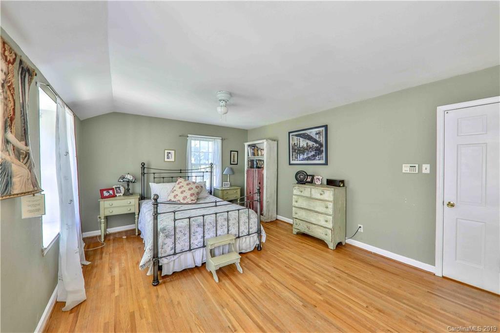 1200 Braeburn Road Charlotte, NC 28211 - Photo 17 of 39 Gallery Image 17
