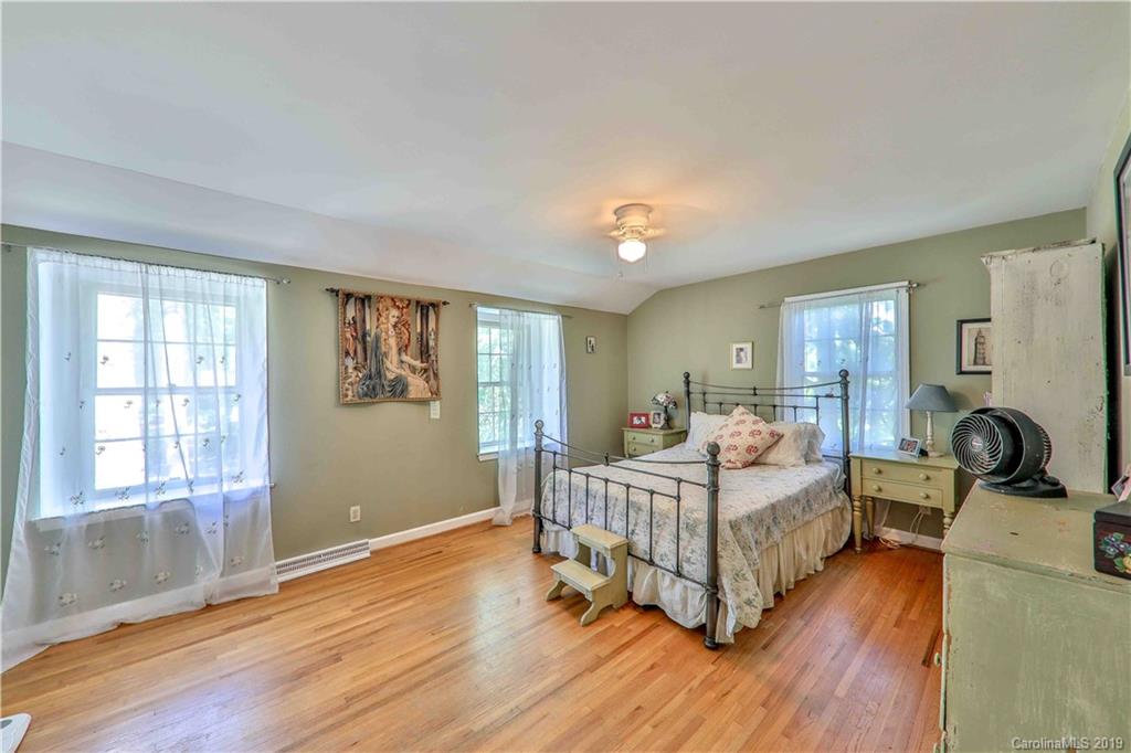 1200 Braeburn Road Charlotte, NC 28211 - Photo 18 of 39 Gallery Image 18