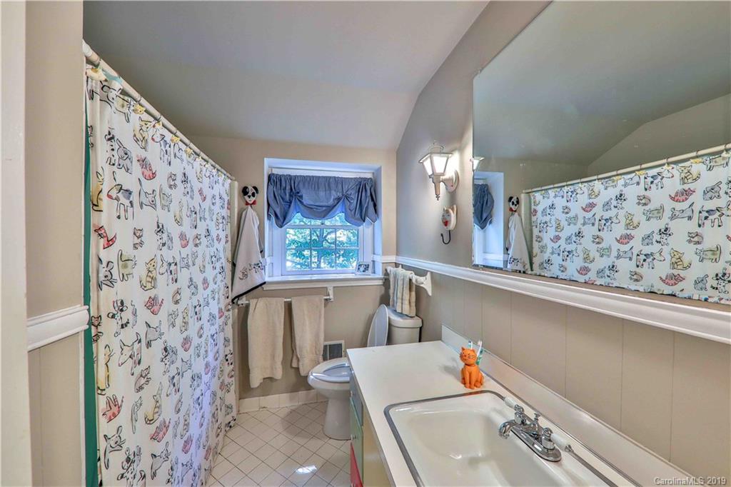 1200 Braeburn Road Charlotte, NC 28211 - Photo 22 of 39 Gallery Image 22