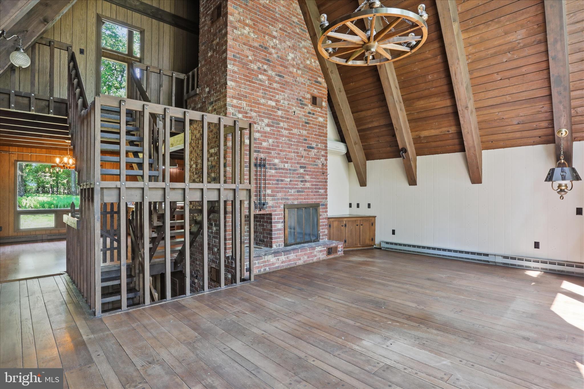 8209 Gambrill Park Road Frederick, MD 21702 - Photo 5 of 48