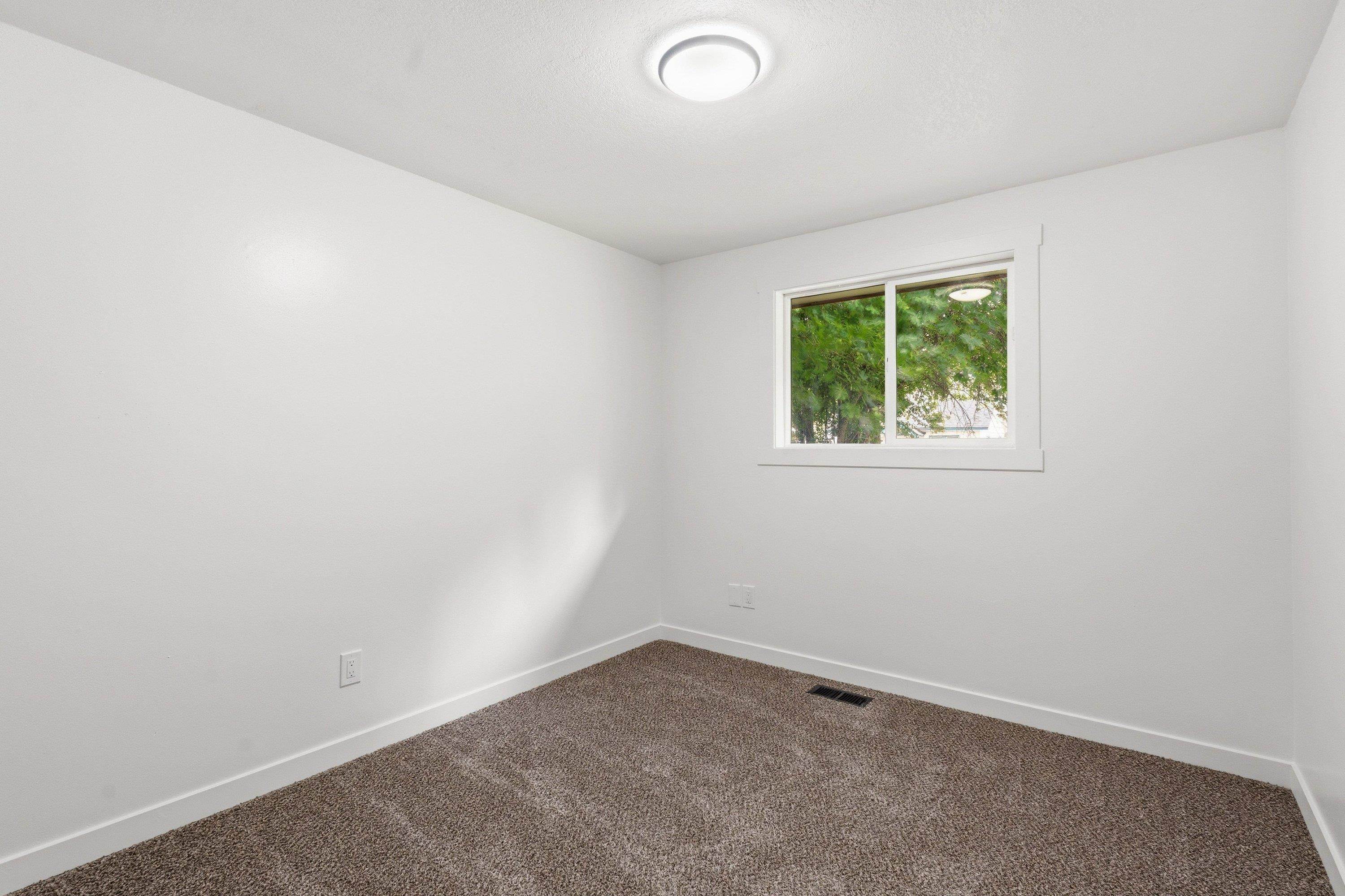 704 South Ralph Street Spokane, WA 99202 - Photo 21 of 43