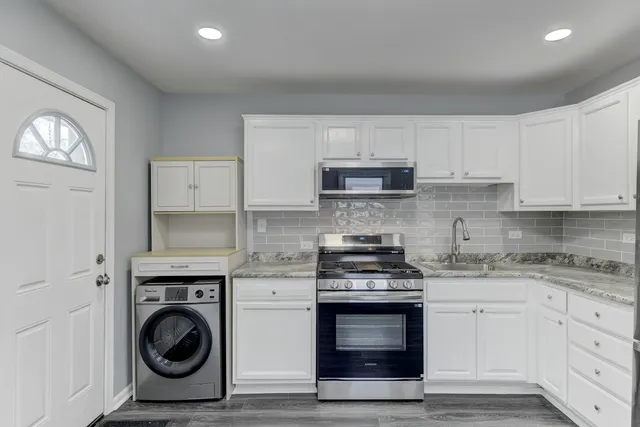 $160,000 | 2059 216th Street, Sauk Village, IL 60411