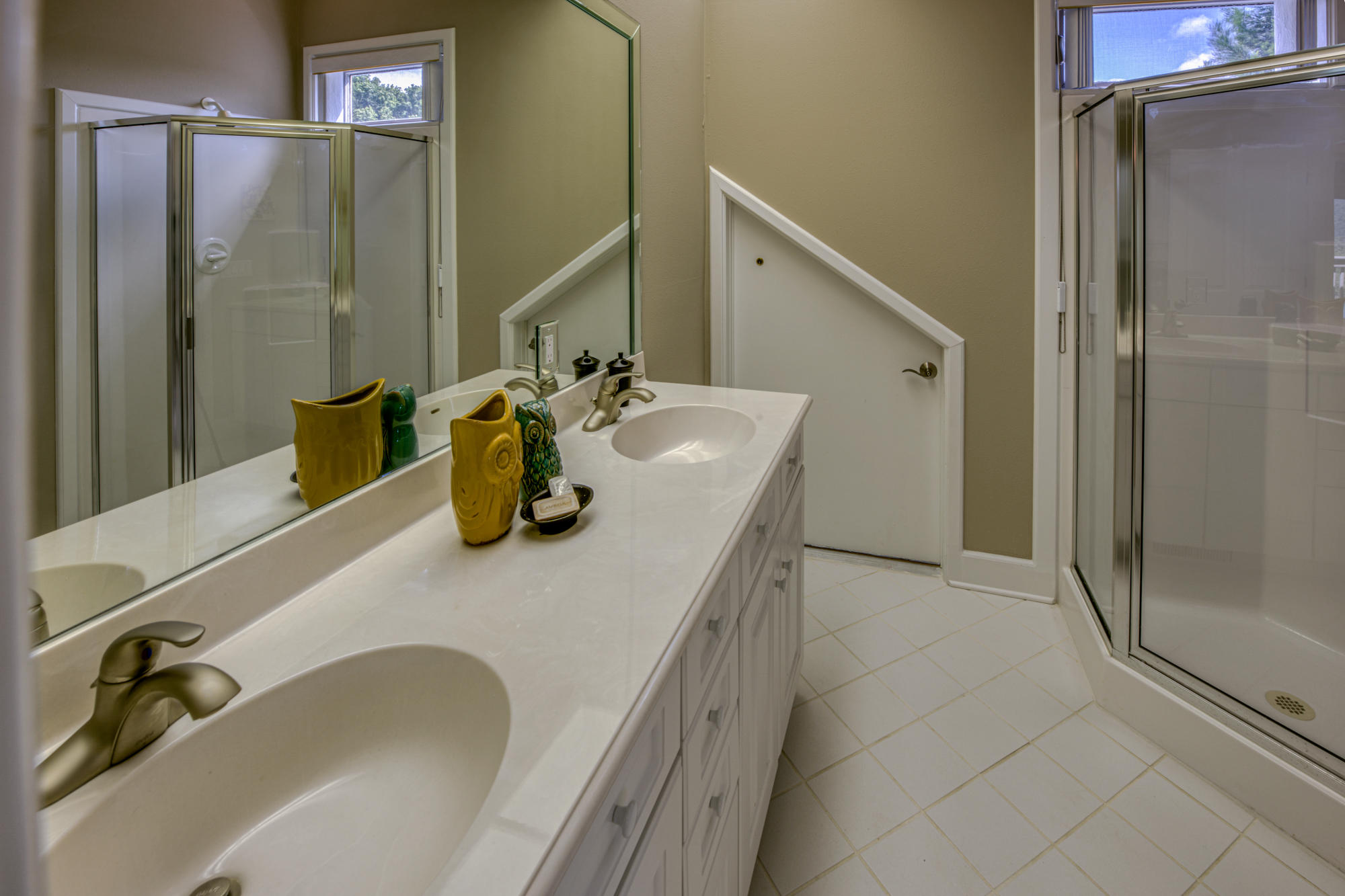 217 Roundabout Way Butler, TN 37640 - Photo 47 of 94 Z71_9147_77