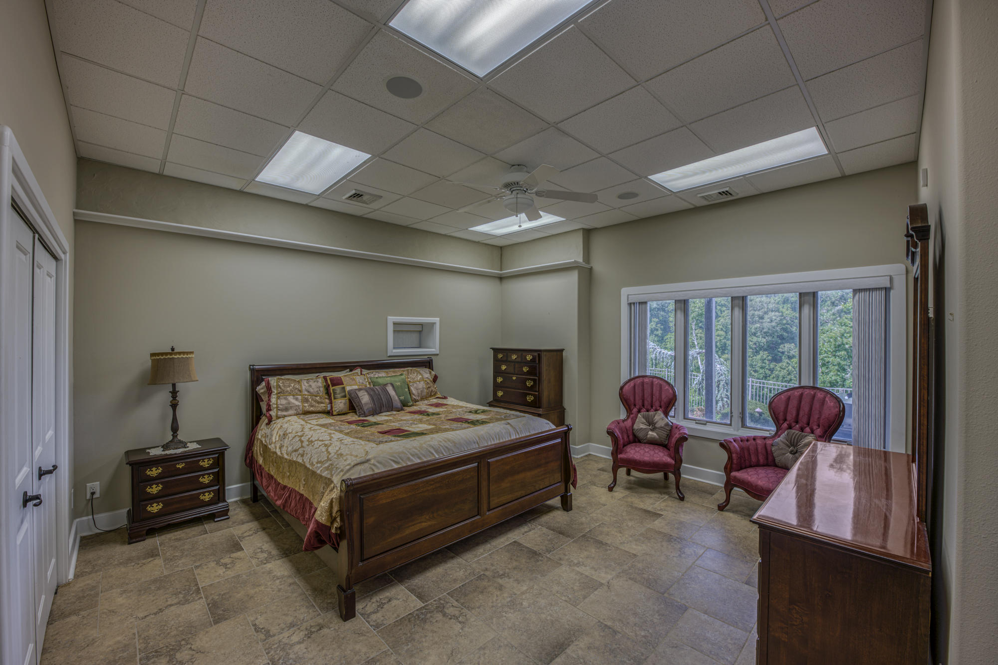 217 Roundabout Way Butler, TN 37640 - Photo 56 of 94 Z71_9225_92