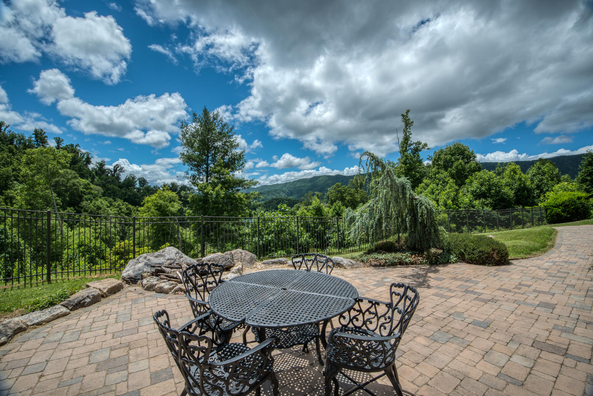 217 Roundabout Way Butler, TN 37640 - Photo 67 of 94 DSC_7320_12