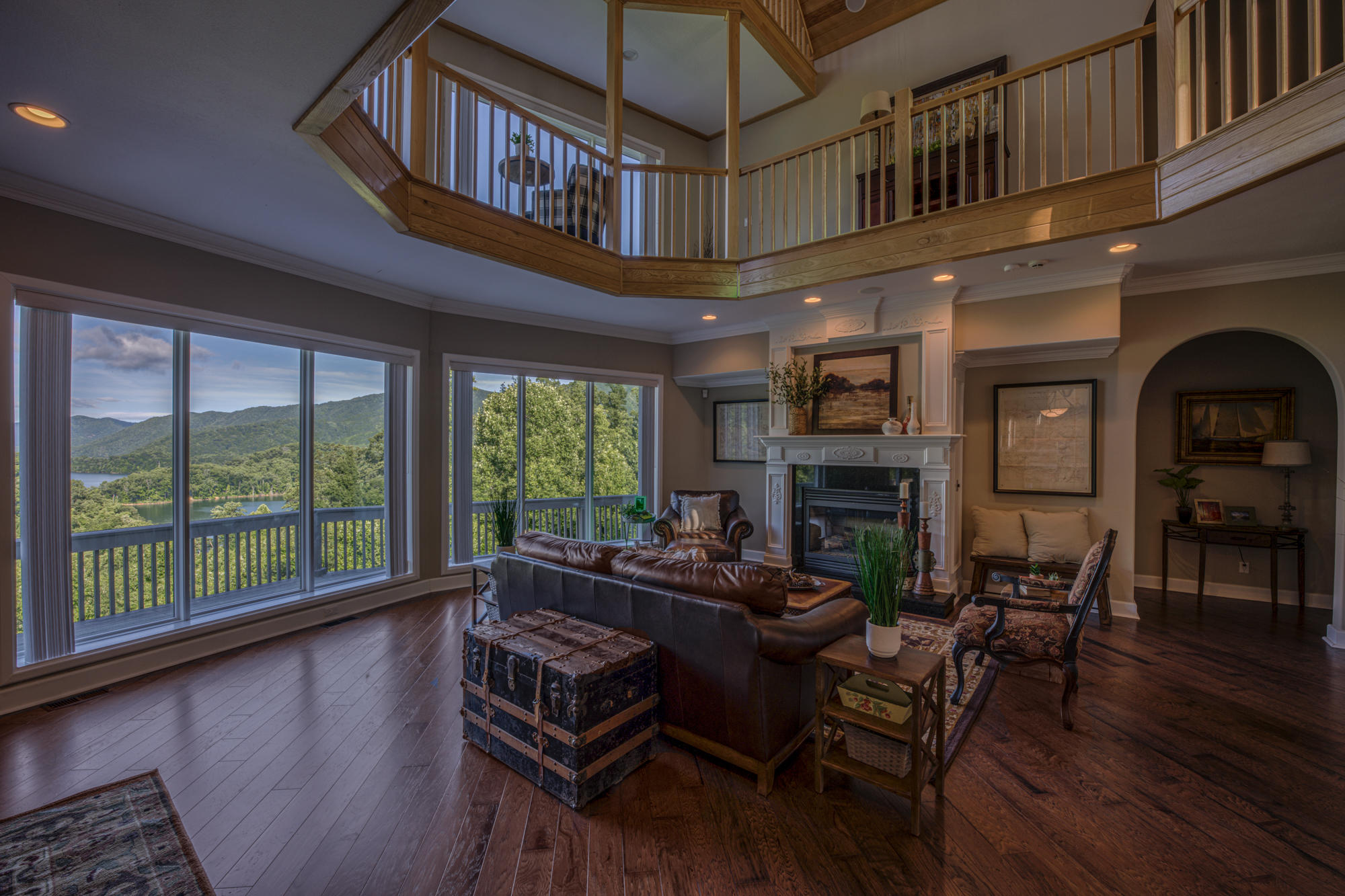 217 Roundabout Way Butler, TN 37640 - Photo 8 of 94 Z71_8848_17