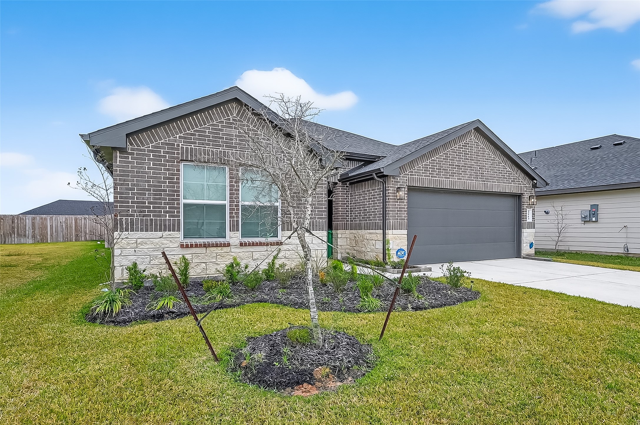 3903 Dodington Ash Drive Fulshear, TX 77441 - Photo 3 of 46 a house view with a garden space