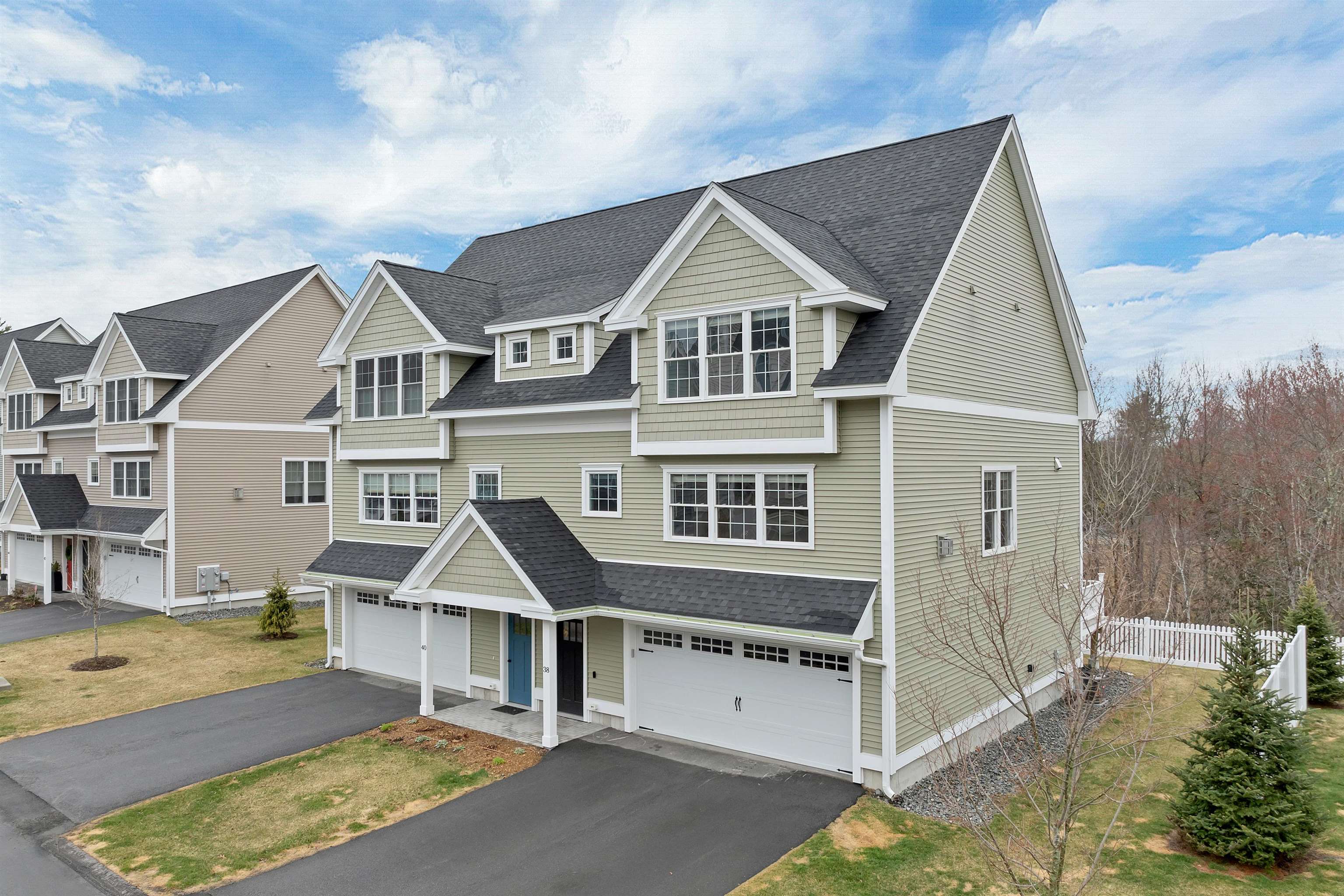 38 Green Road Newmarket, NH 03857 - Photo 2 of 60