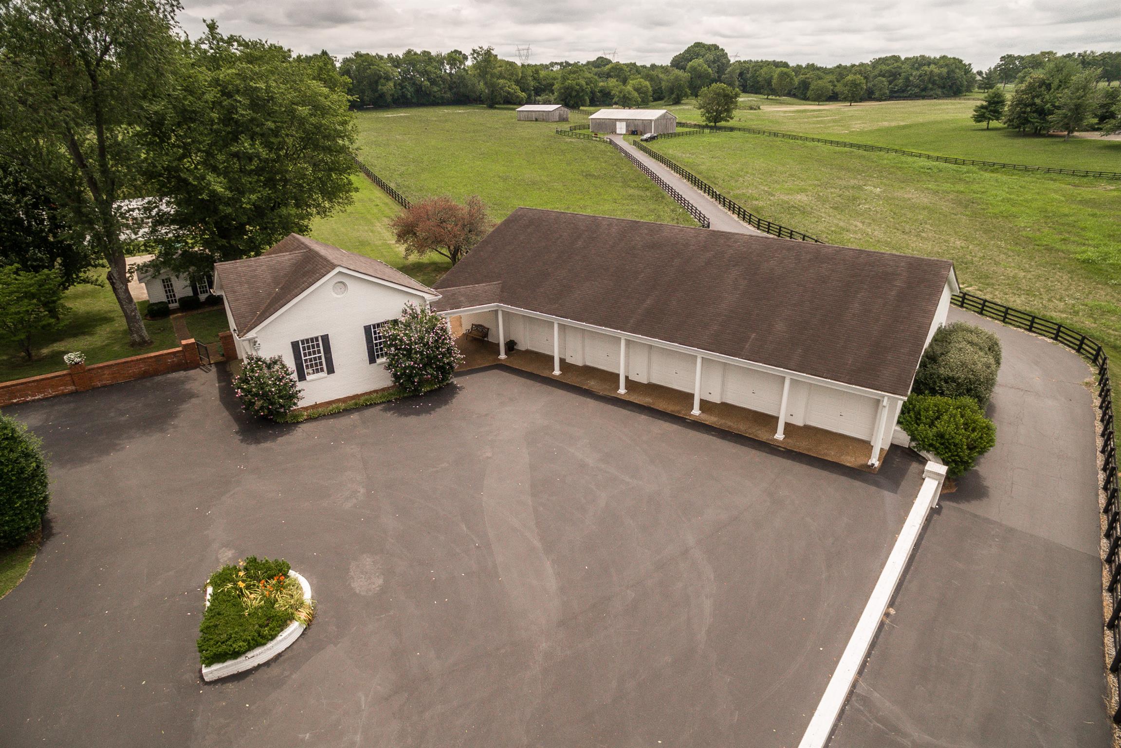 2153 Cages Bend Road Gallatin, TN 37066 - Photo 26 of 30 Gallery Image 26