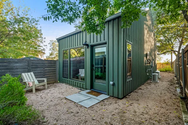 $875,000 | 618 Denson Drive, Austin, TX 78752