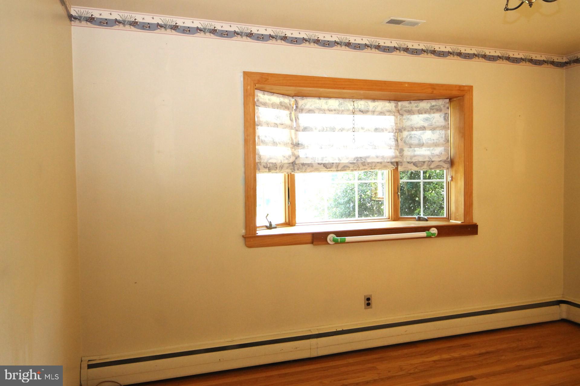 5010 Wards Chapel Road Reisterstown, MD 21136 - Photo 14 of 34 First floor bedroom with double closets