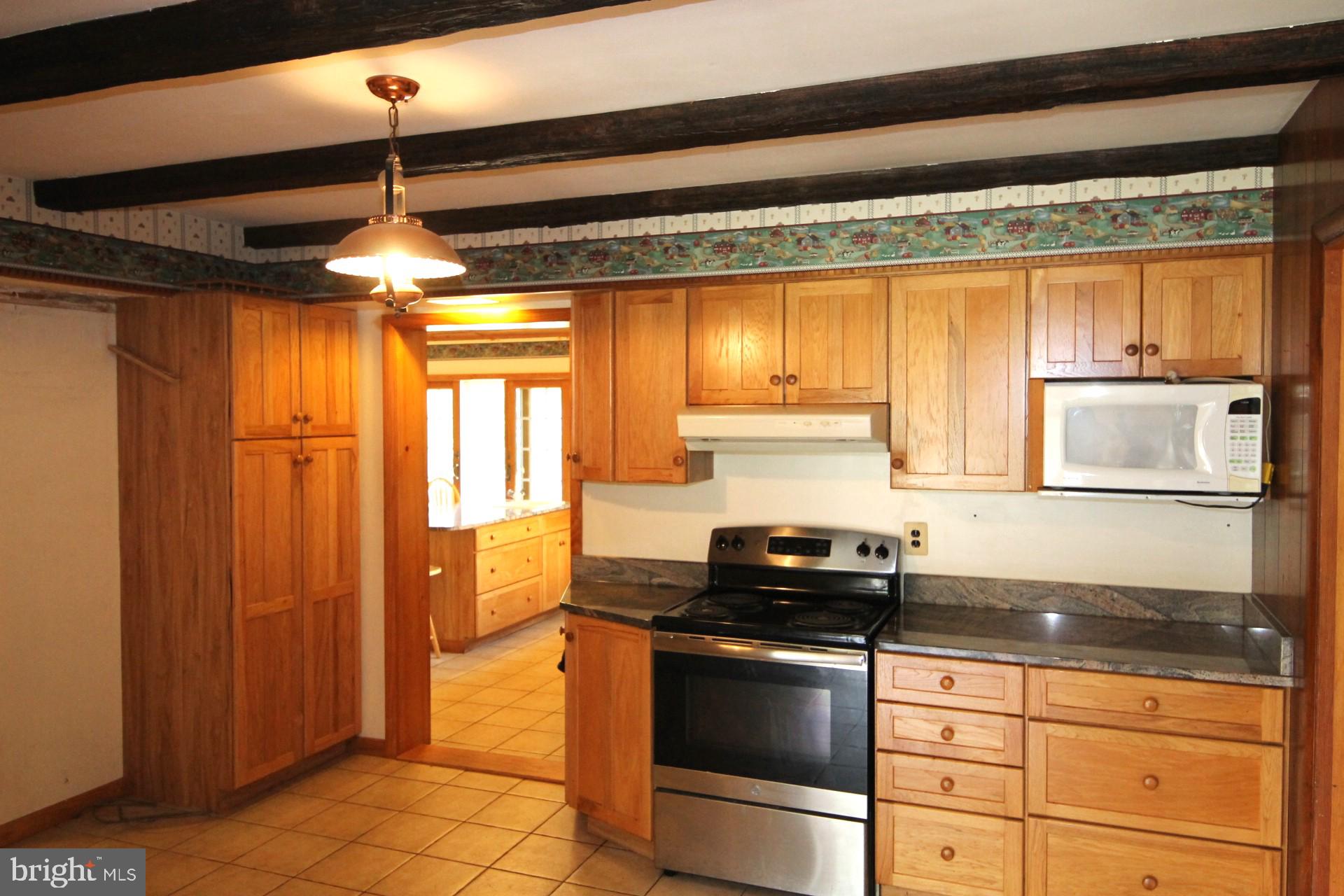 5010 Wards Chapel Road Reisterstown, MD 21136 - Photo 18 of 34 Unique Split Kitchen Design