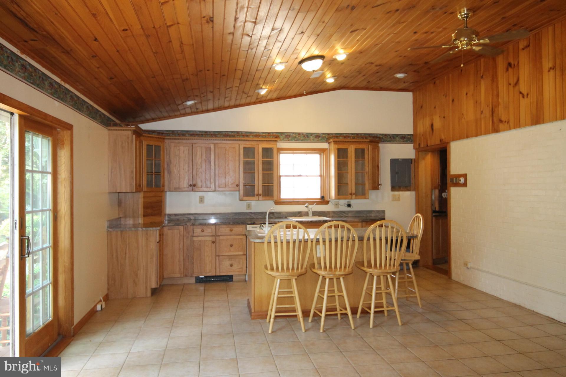5010 Wards Chapel Road Reisterstown, MD 21136 - Photo 21 of 34 Kitchen with cathedral ceilings