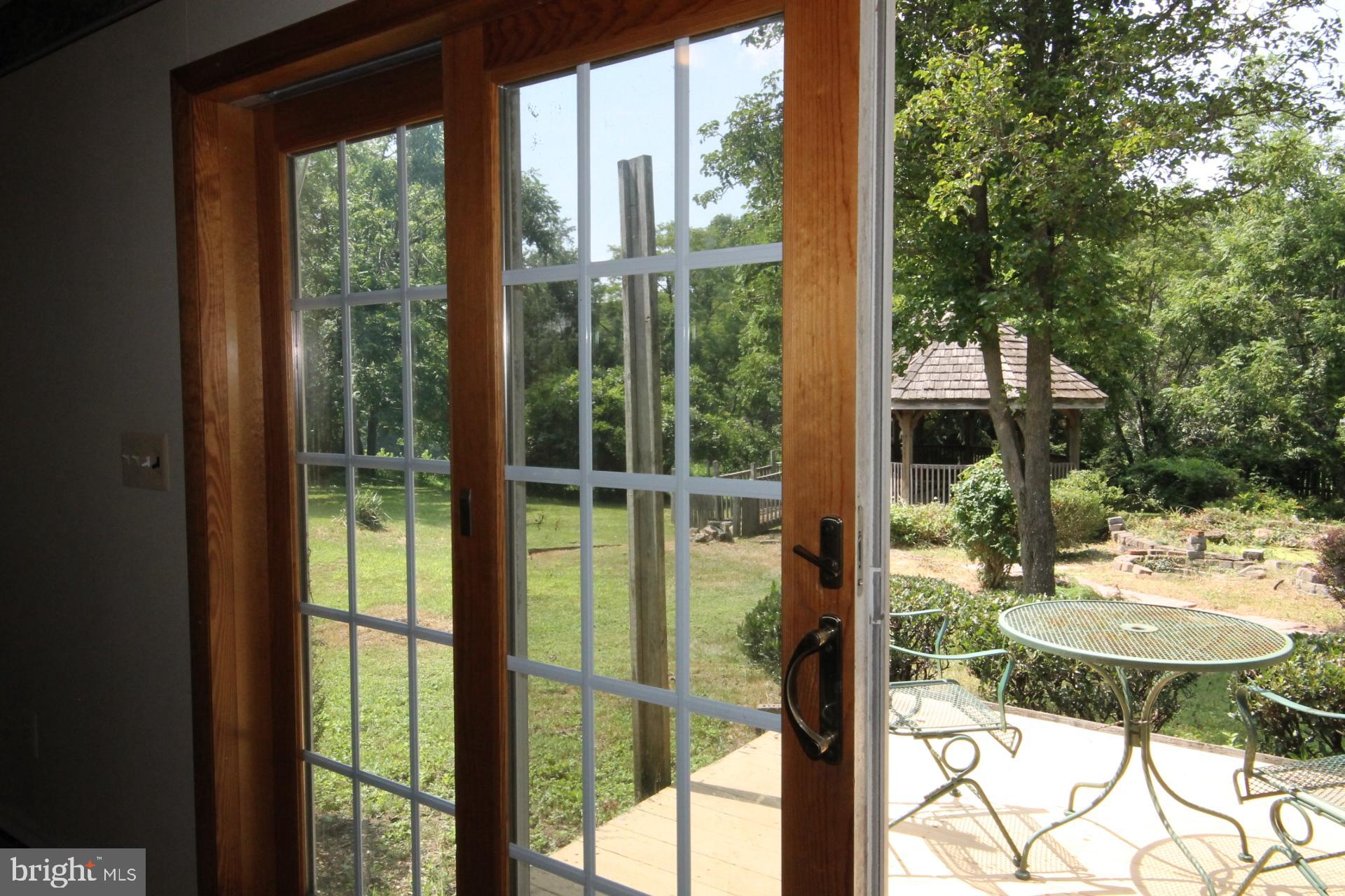 5010 Wards Chapel Road Reisterstown, MD 21136 - Photo 26 of 34 Enjoy or morning coffee or evening dining
