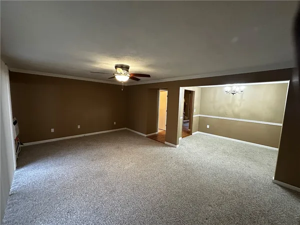 $2,500 | 205 Woodside Drive, North Providence, RI 02904