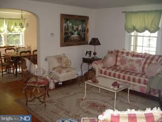 1524 Brookhaven Road Wynnewood, PA 19096 - Photo 3 of 6 Gallery Image 3