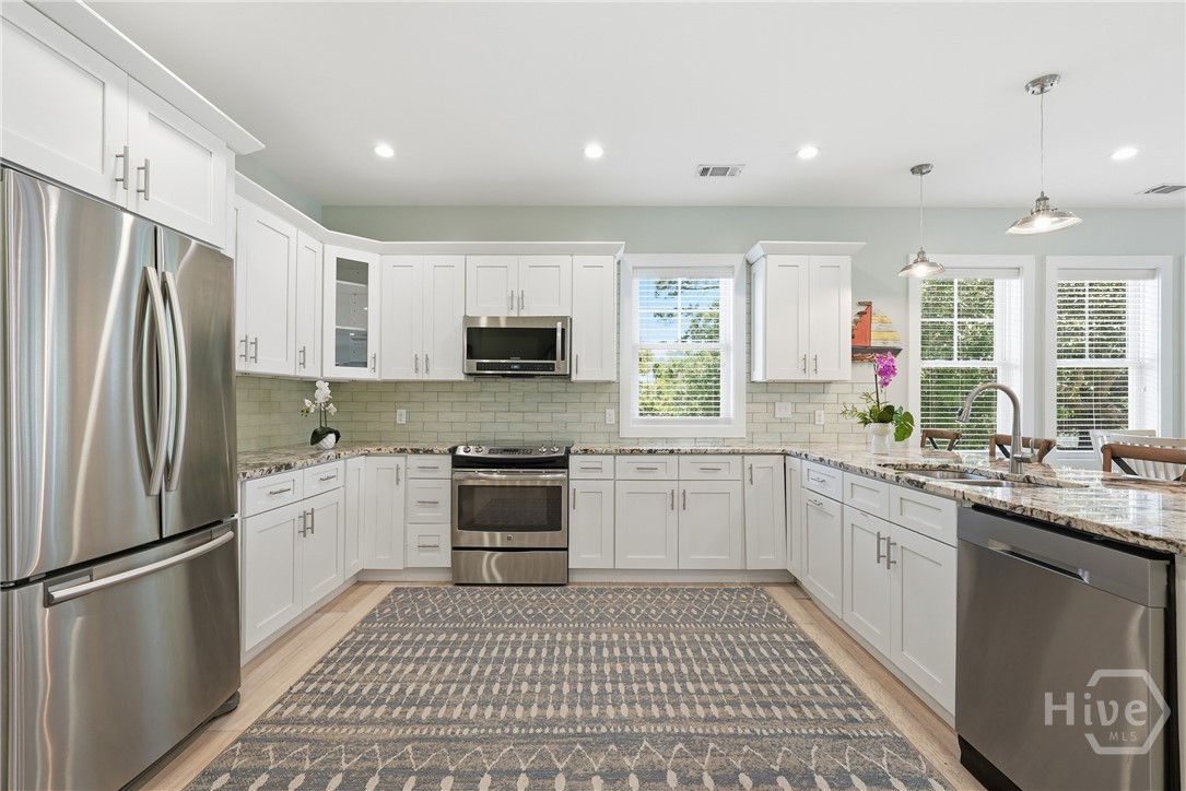 10 13th Place Tybee Island, GA 31328 - Photo 14 of 75