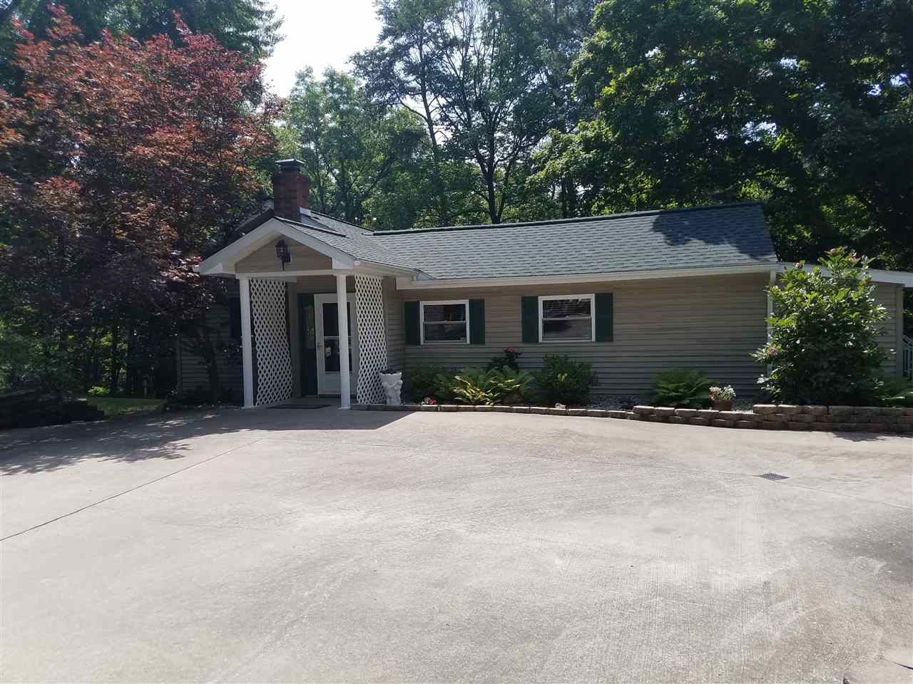 1723 Troy Ridge Road Tell City, IN 47586 - Photo 3 of 36