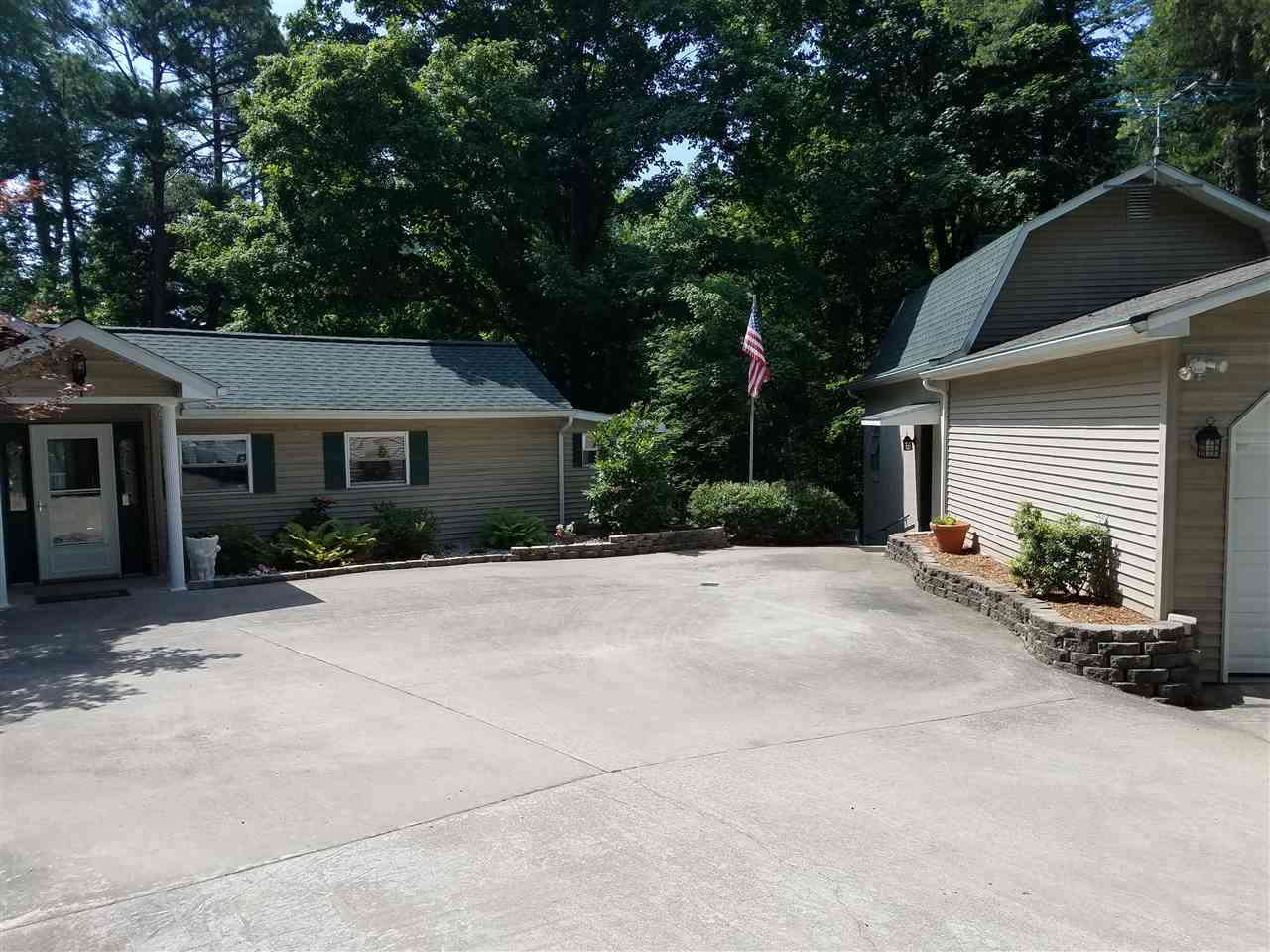 1723 Troy Ridge Road Tell City, IN 47586 - Photo 4 of 36
