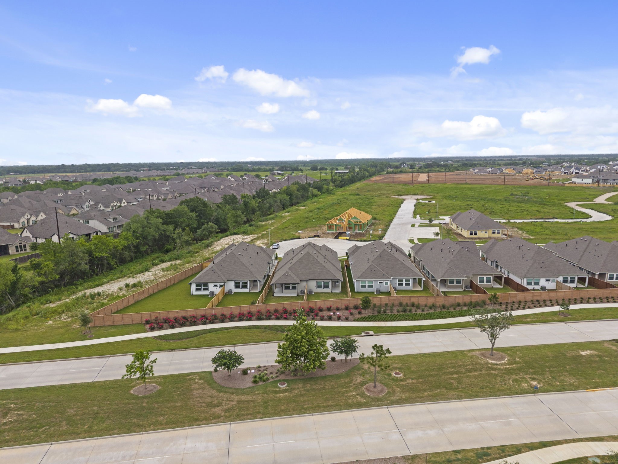 5259 Celestial Court Iowa Colony, TX 77583 - Photo 26 of 32