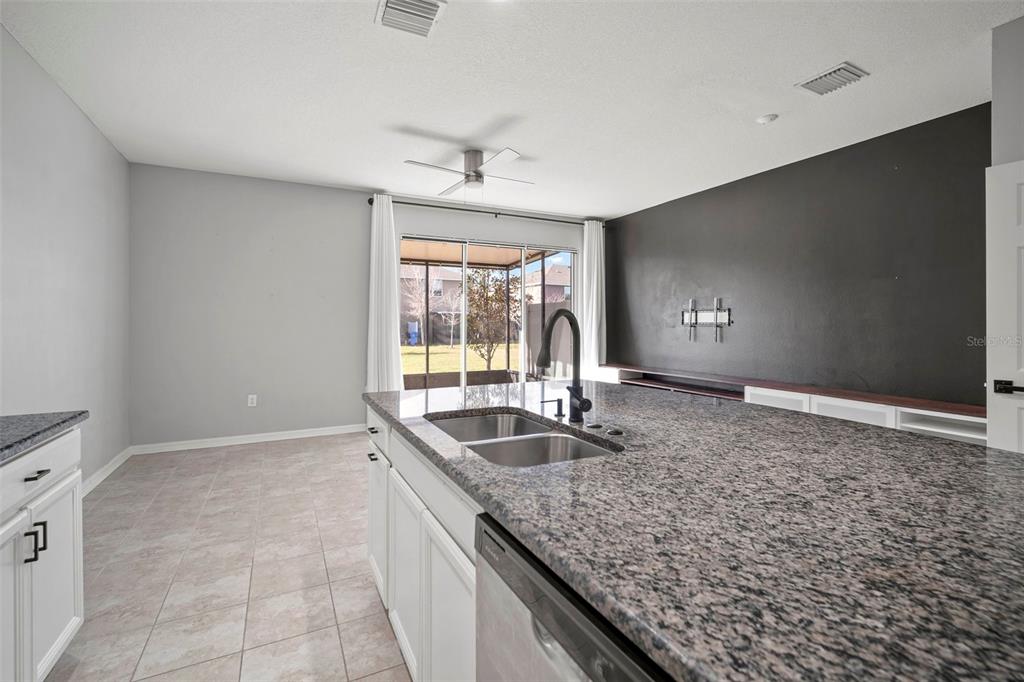7047 Towne Lake Road Riverview, FL 33578 - Photo 11 of 63 Gallery Image 11