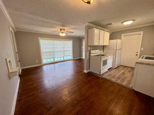 $1,400 | 2311 Pontiac Drive, Tallahassee, FL 32301