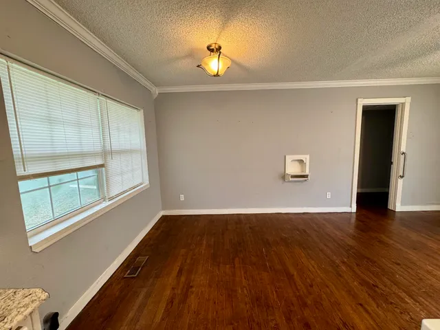 $1,400 | 2311 Pontiac Drive, Tallahassee, FL 32301