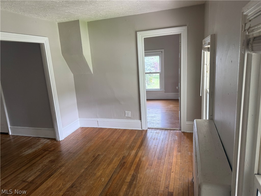 47550 Middle Ridge Road Amherst, OH 44001 - Photo 1 of 10