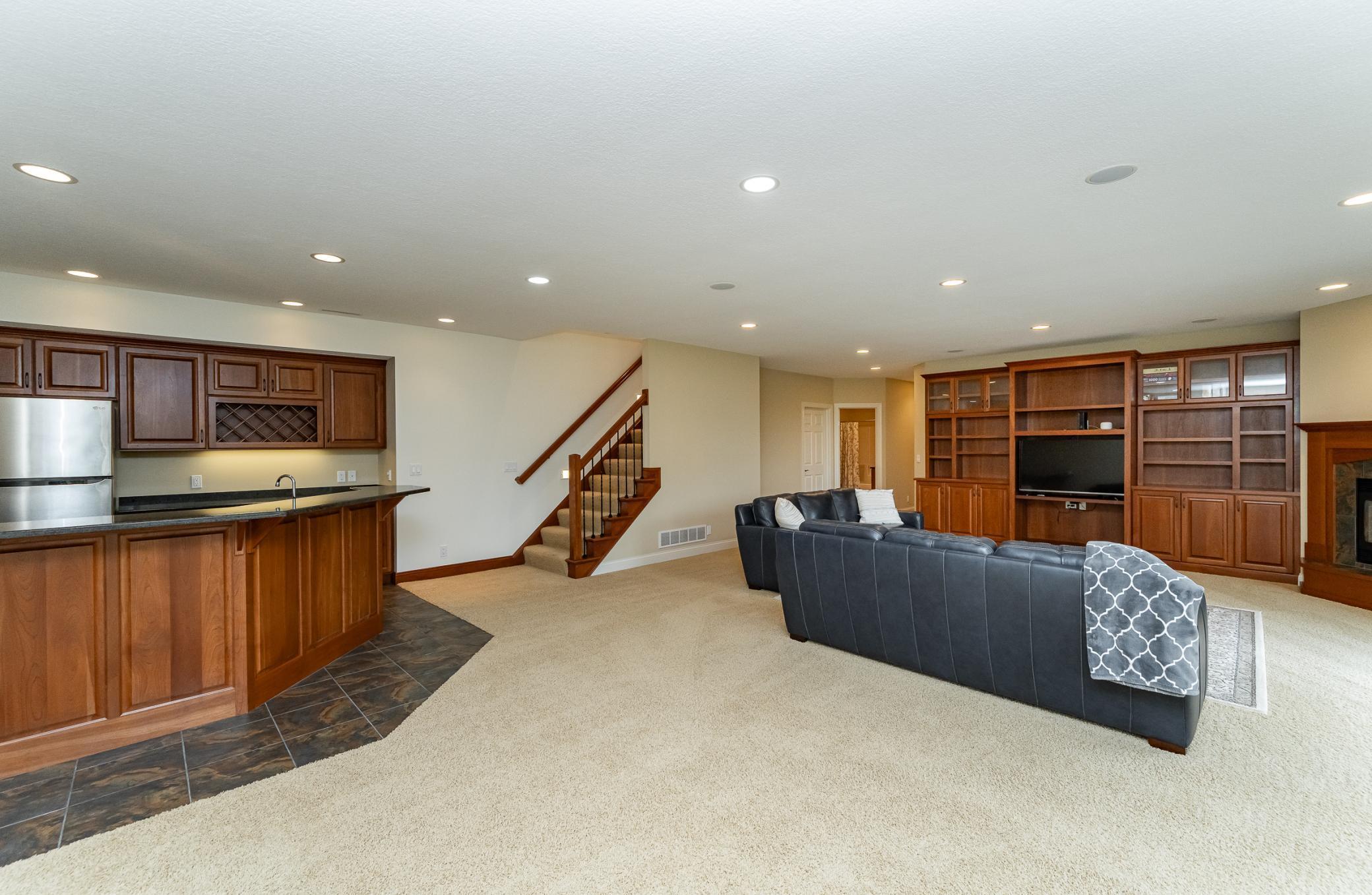 2663 Braeburn Lane Southwest Rochester, MN 55902 - Photo 32 of 54