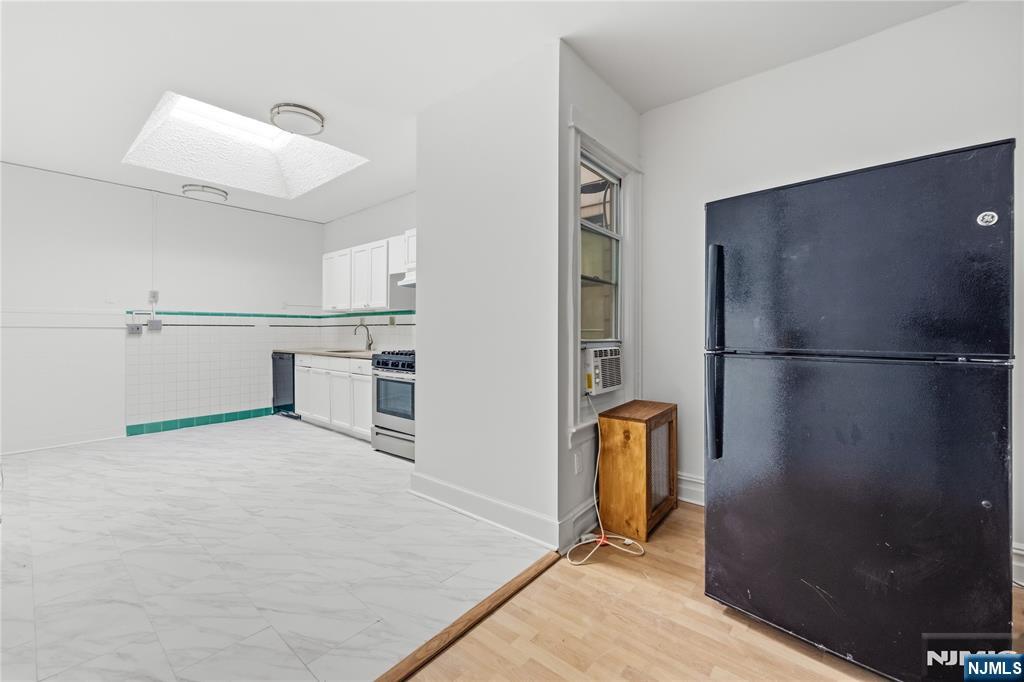 206 Main Street, Unit 1 Ridgefield Park, NJ 07660 - Photo 17 of 25