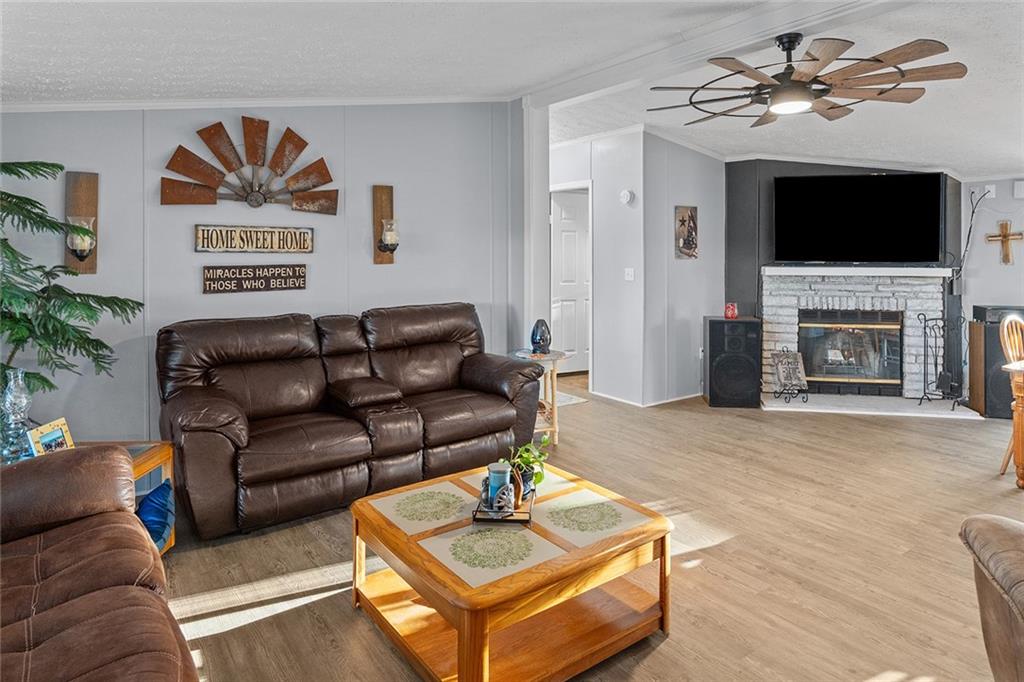 24761 Willow Branch Road Flemington, MO 65650 - Photo 4 of 45