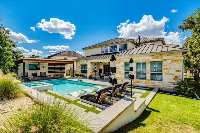 $1,990,000 | 109 Bisset Court, Austin, TX 78738