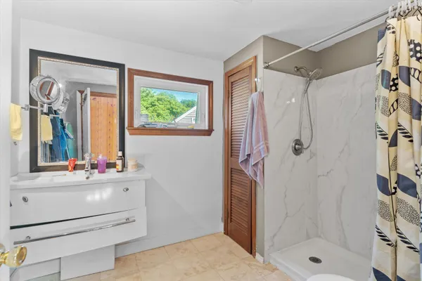 $775,000 | 2 Brown Road, Windham, NH 03087