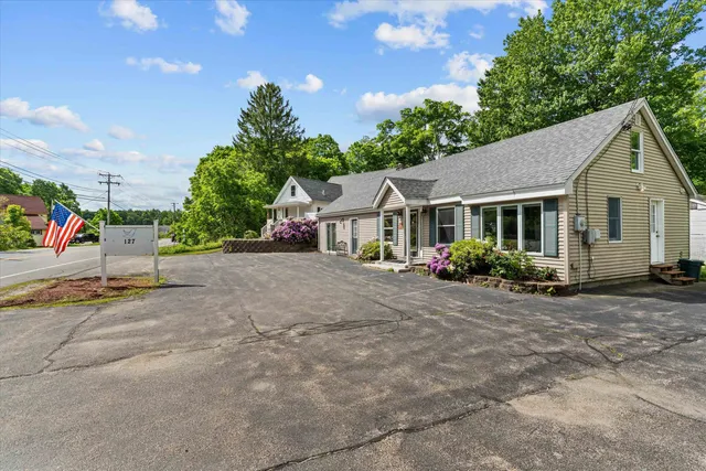 $775,000 | 2 Brown Road, Windham, NH 03087