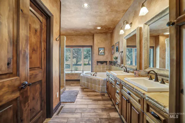 $1,599,000 | 2194 East 4420 North, Filer, ID 83328