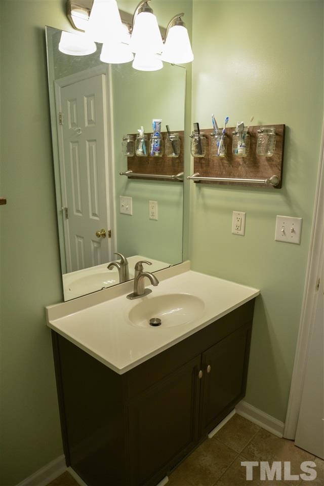 4700 Sinclair Drive Raleigh, NC 27616 - Photo 12 of 25