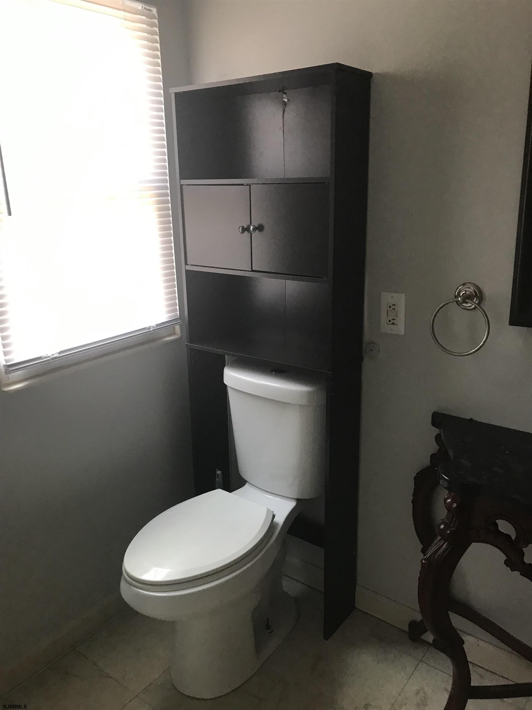118 Meadow Ridge Road, Unit 118 Galloway Township, NJ 08205 - Photo 5 of 6 Gallery Image 5