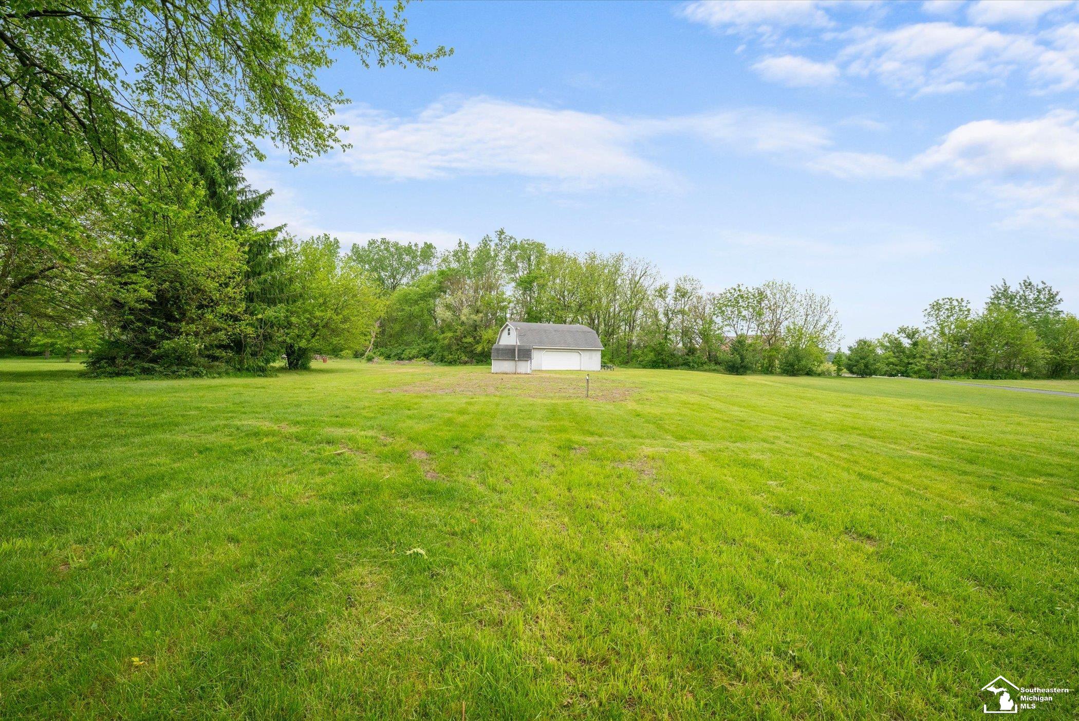 2058 West Erie Road Temperance, MI 48182 - Photo 35 of 38