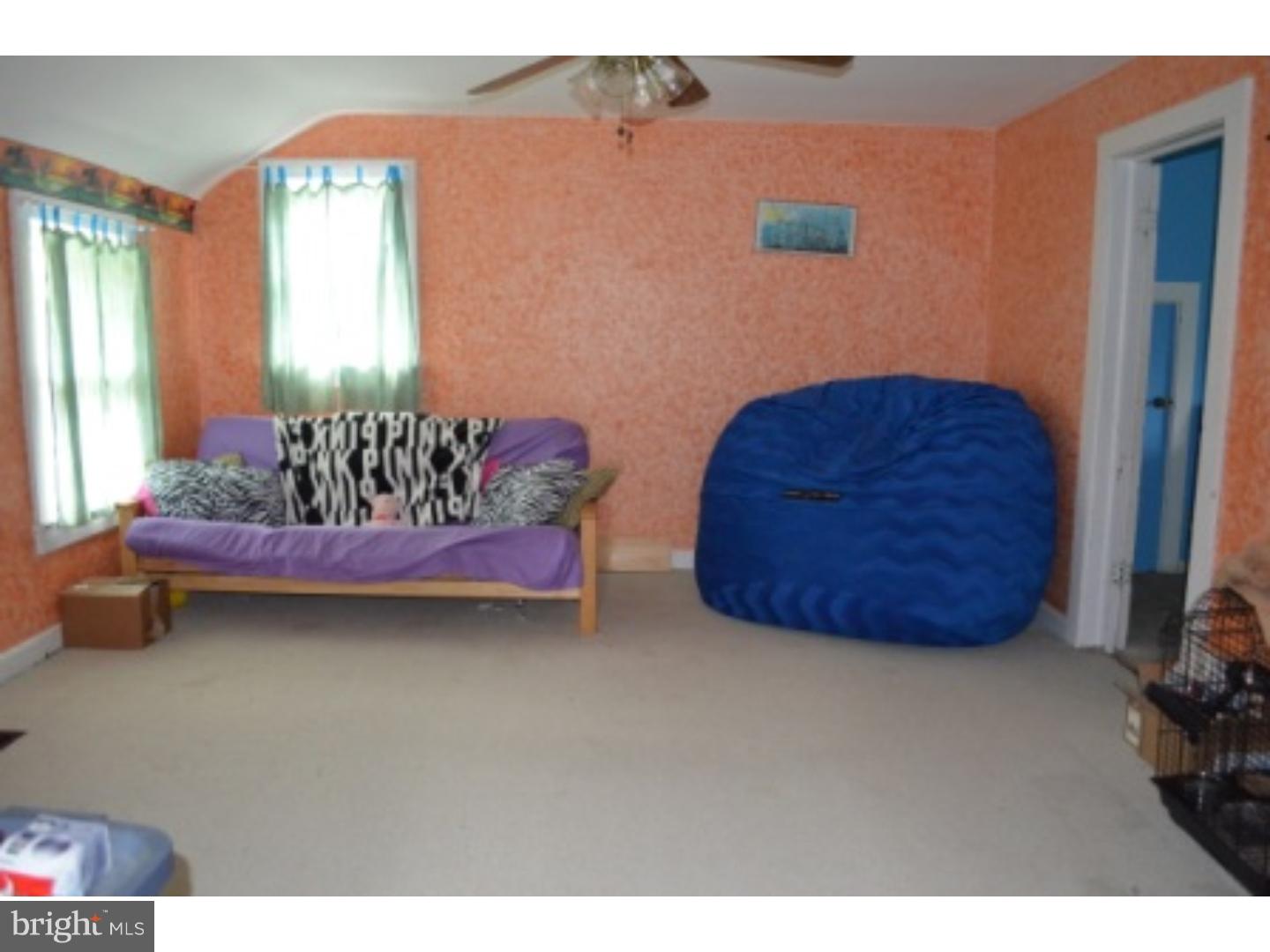 624 Salem Quinton Road Quinton, NJ 08079 - Photo 11 of 16 Den