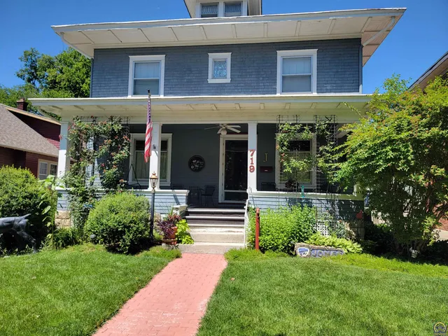$275,000 | 719 State Street, Emporia, KS 66801