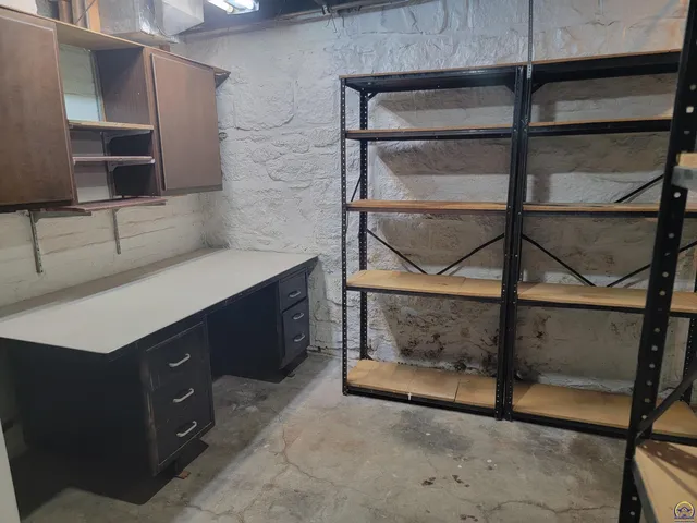 $275,000 | 719 State Street, Emporia, KS 66801